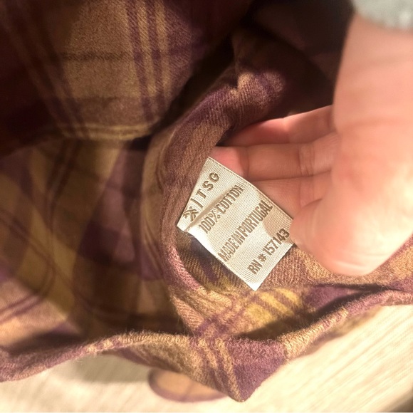 The Sporting Gent Heavy Flannel Long Sleeve Button Down Shirt Purple & Yellow - Picture 3 of 6